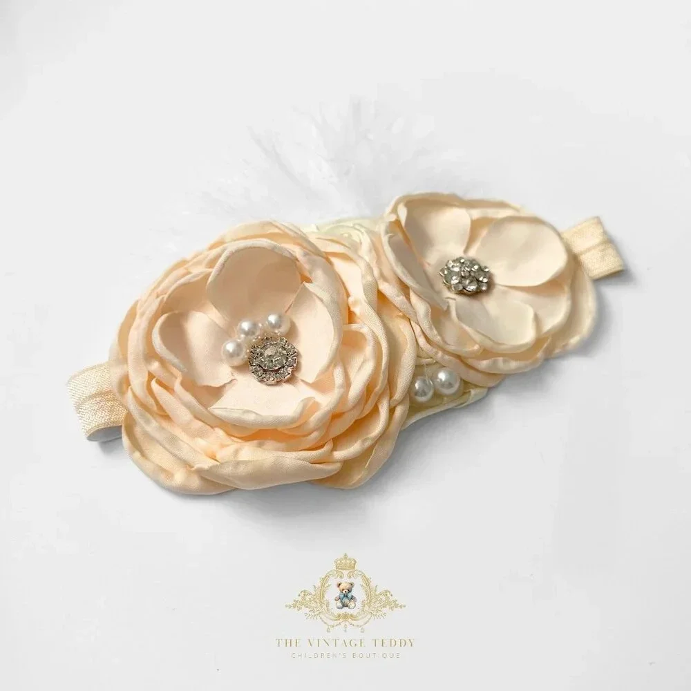 NWT Pretty Vintage Inspired Girls Headband Floral Beaded Feathers Cream OS